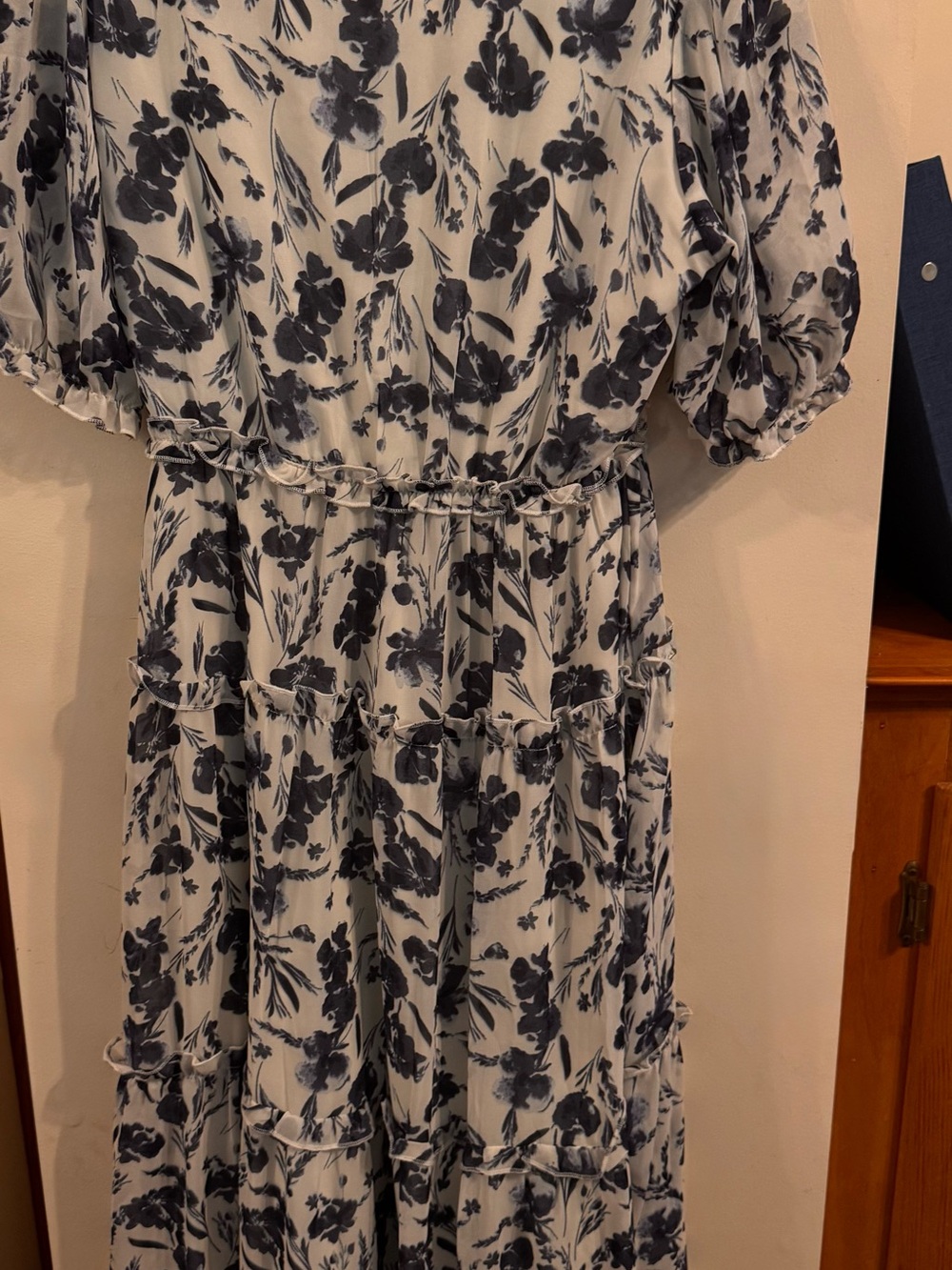 Simplee Apparel Cream Maxi Dress with Navy Floral Print - Picture 4 of 7